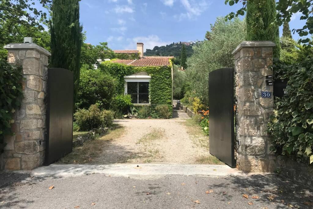 Votre Charmant Studio Duplex Pres De Cannes Peymeinade Eksteriør billede